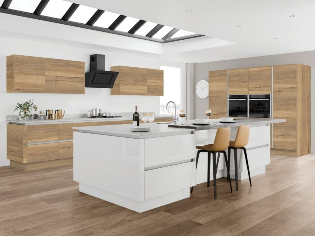 Jjo Colonial Wood Kitchen With White Gloss Island | My Kitchen Specialist