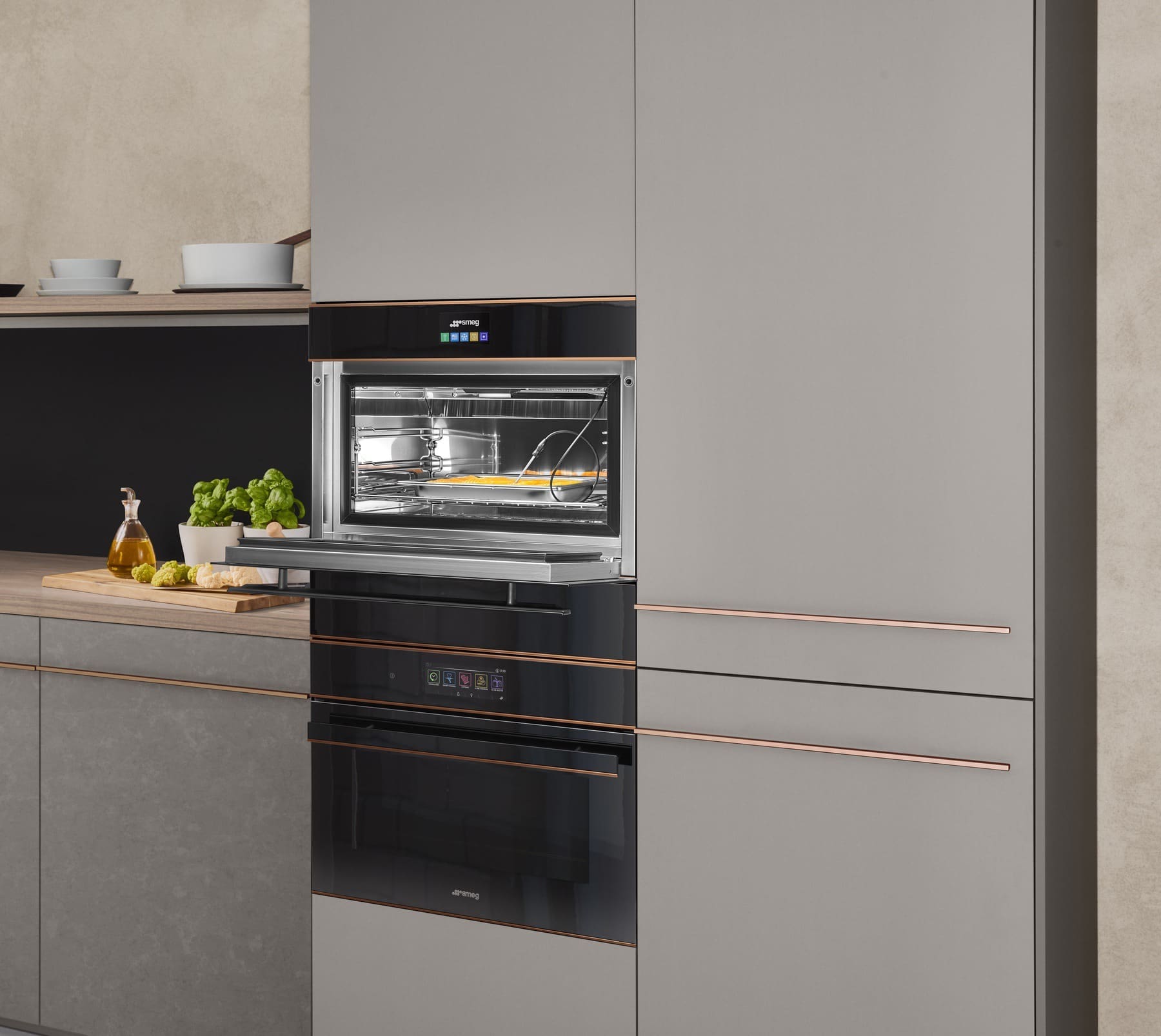 voice-activated kitchens - Smeg Dolce Stil Novo Copper Blast Chiller Www.staffordshirekitchens.com Sab4604Nr L211 | My Kitchen Specialist