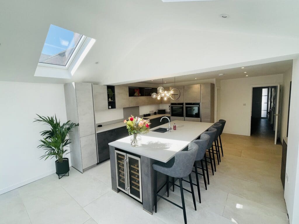 L-shaped kitchen layout | My Kitchen Specialist