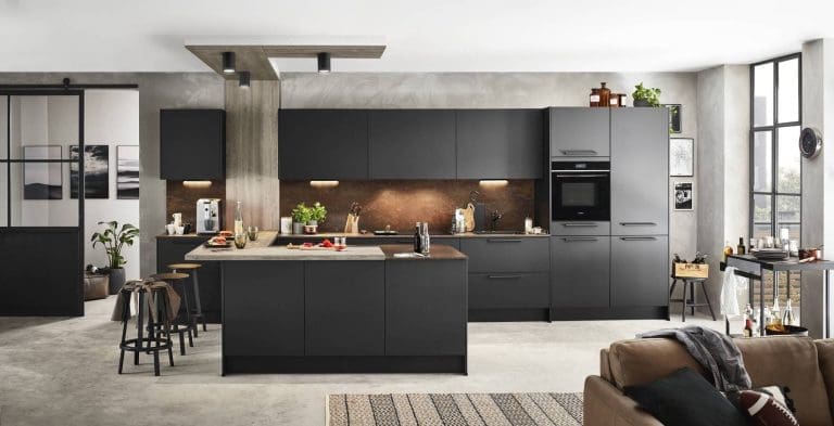 Sleek, Efficient, Timeless: Unveiling the Secret of German Kitchen Popularity in the UK 