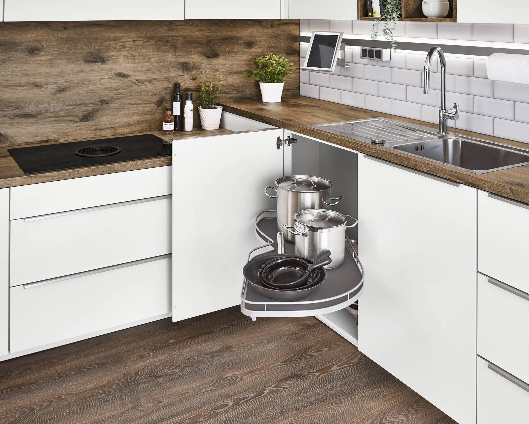 corner kitchen storage solutions | My Kitchen Specialist