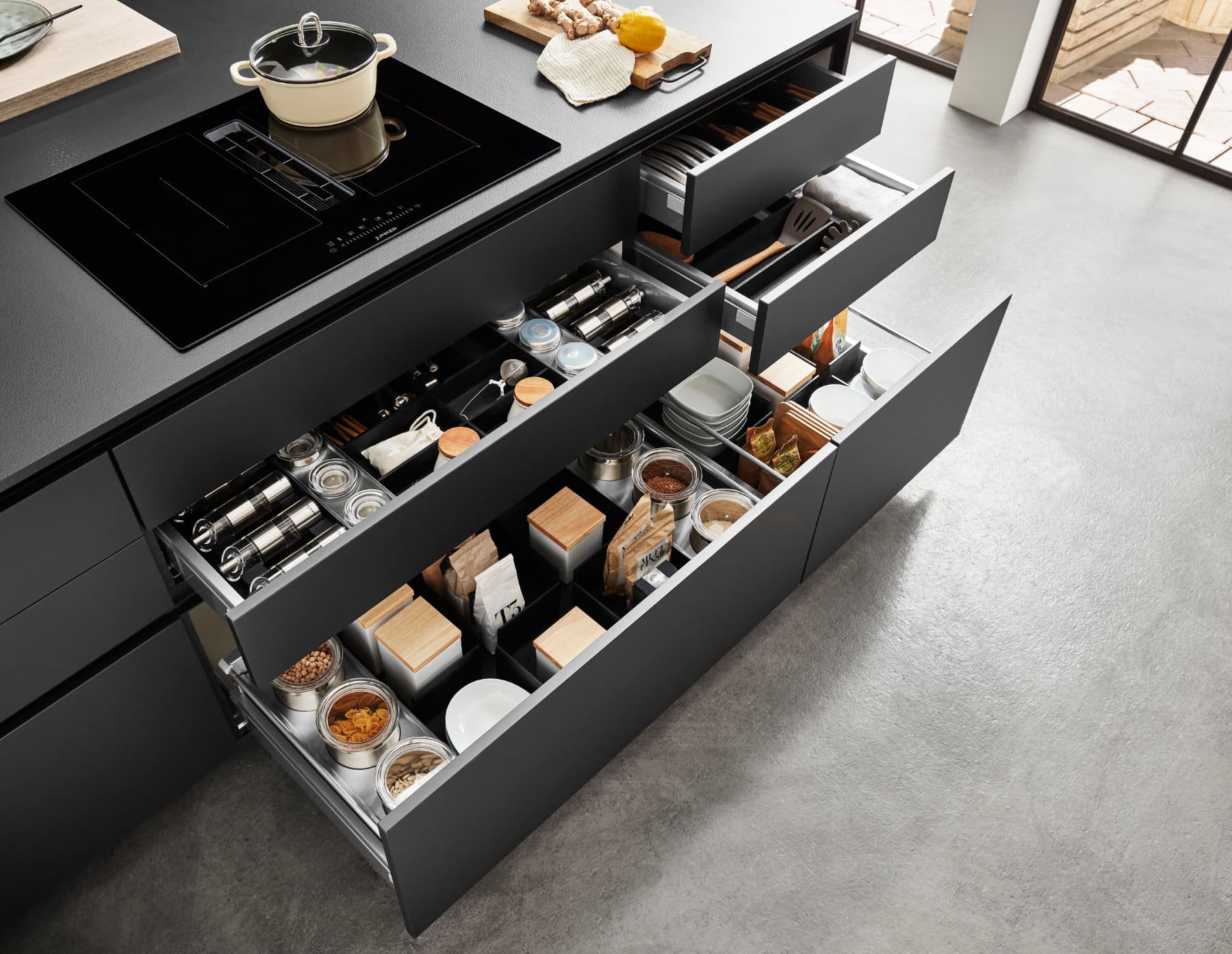 soft-close kitchen doors | My Kitchen Specialist