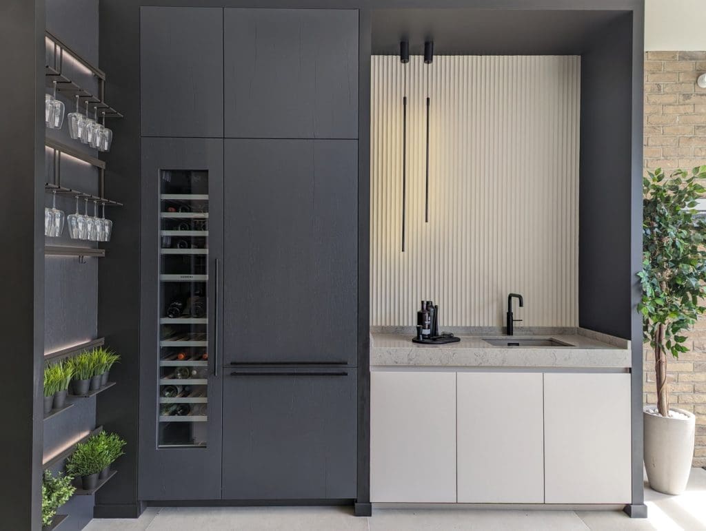 How to Choose the Best Kitchen Appliances for Your Home - Siemens Acool Wine Fridge Freezer Bauform | My Kitchen Specialist